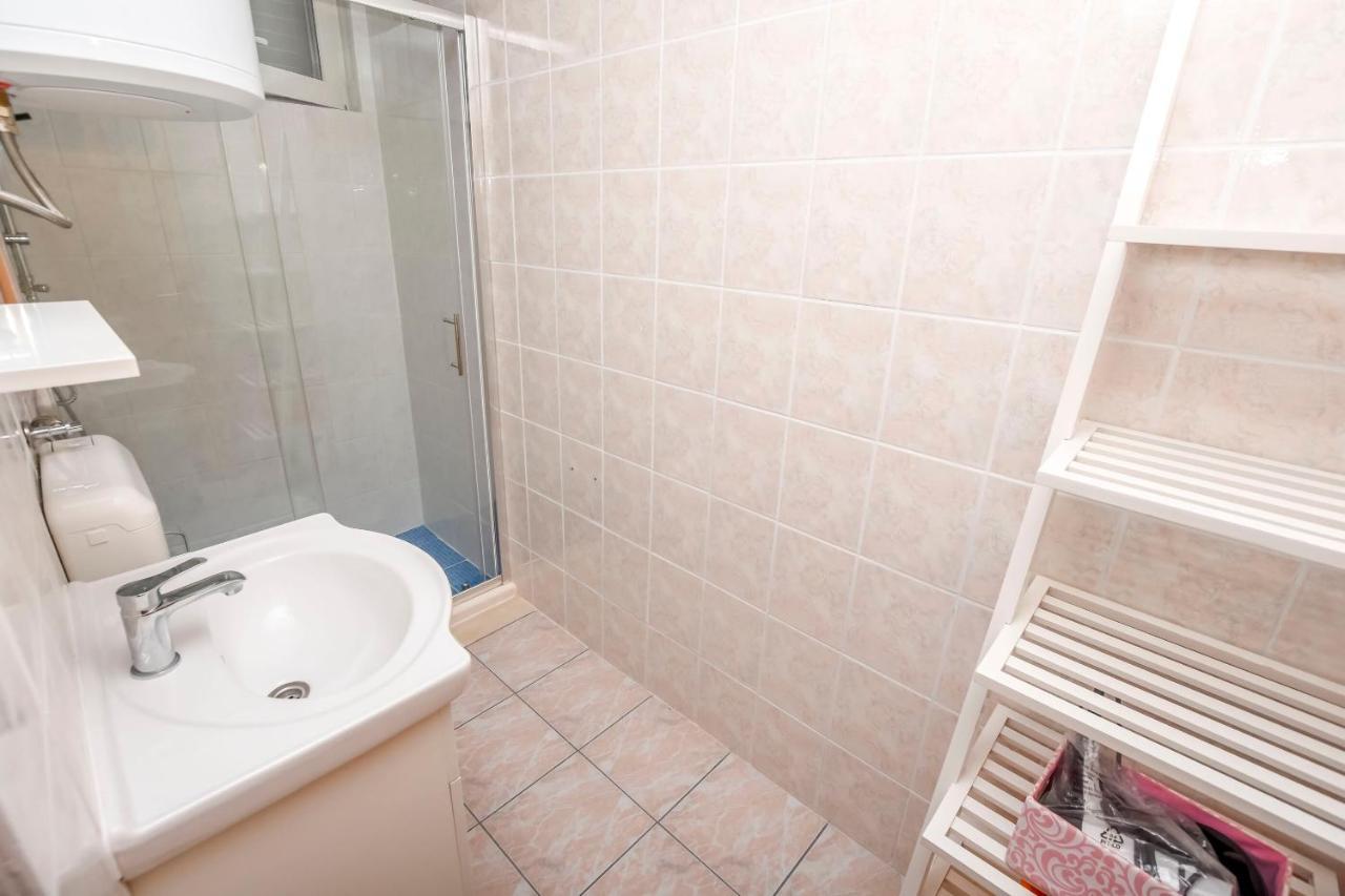 Apartments Ive I Maja Ražanj Екстериор снимка